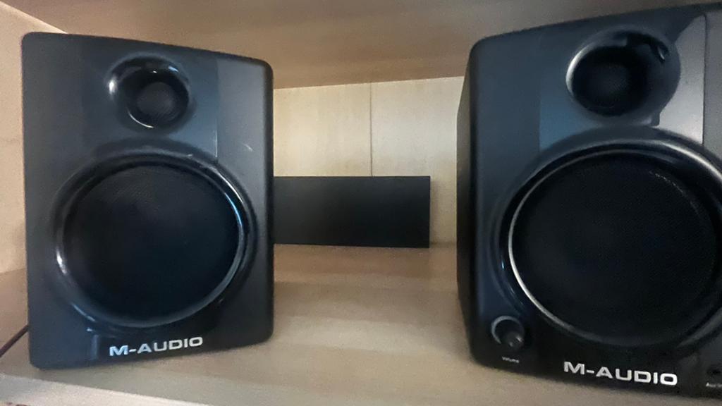 Actieve studio speakers, Audio, Tv en Foto, Luidsprekerboxen, Ophalen, Zo goed als nieuw