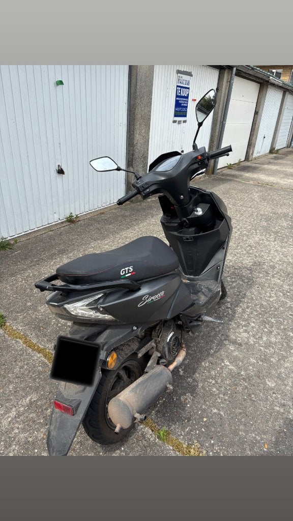 Gts scooter/ B-klasse, Fietsen en Brommers, Brommers | Crossbrommers, Ophalen, Gebruikt, Overige merken