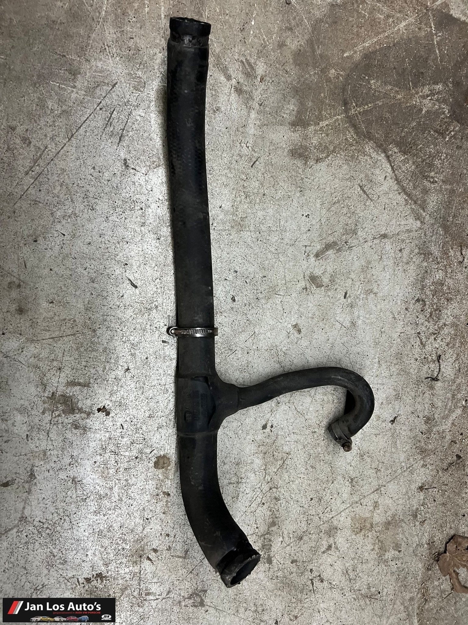 Audi 80 B4 B3 Koelwaterslang, -, Origine de la pièce connue, Audi, Utilisé