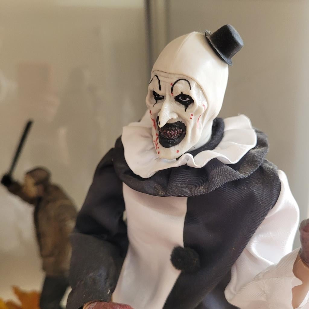 Figuur 1/6: kunst: de clown, angst, teek of traktatie, Ophalen of Verzenden