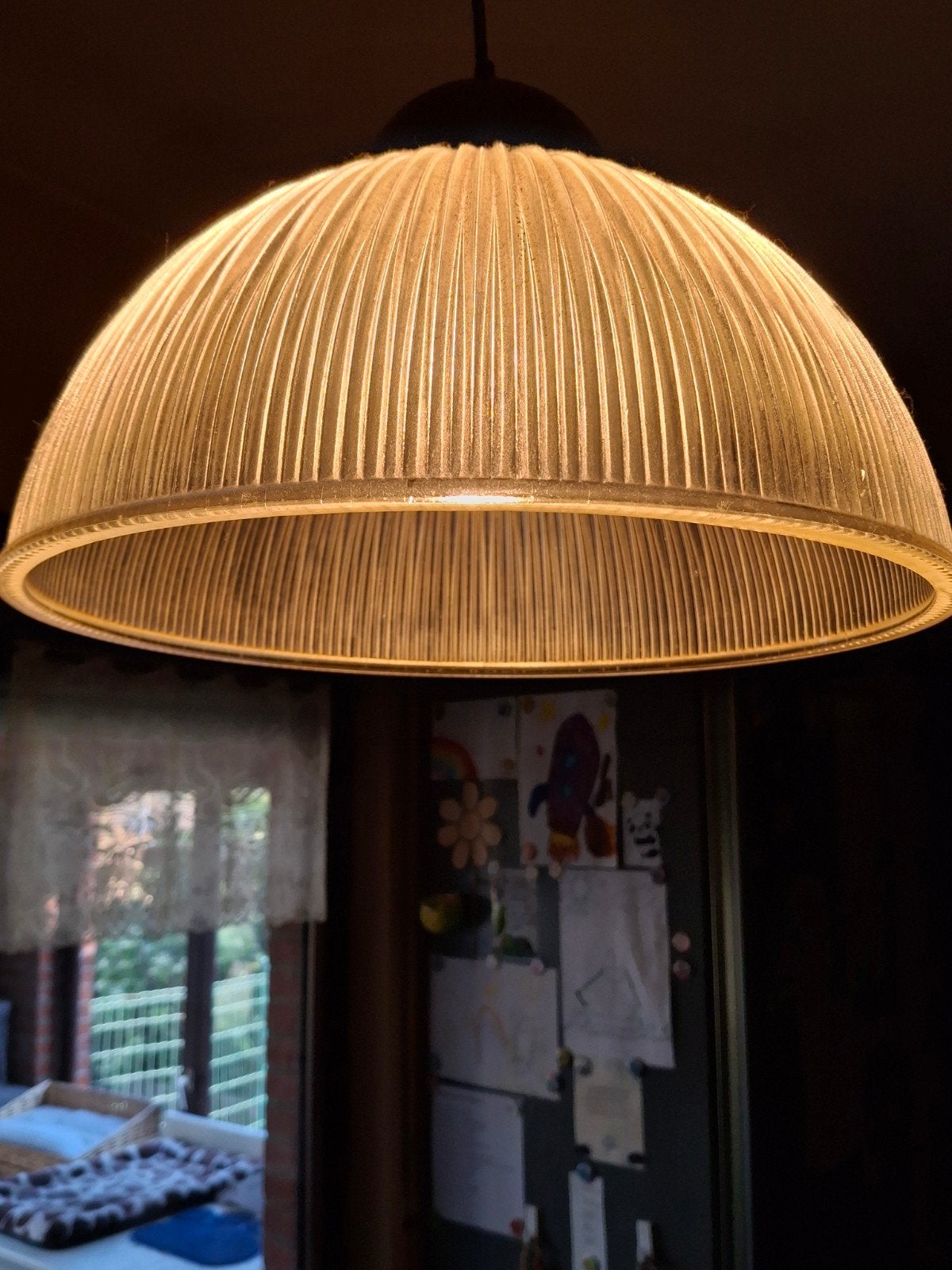 Glazen geribbelde luster. Moet gepoetst worden., Ophalen, Gebruikt, Glas, E27 (groot)