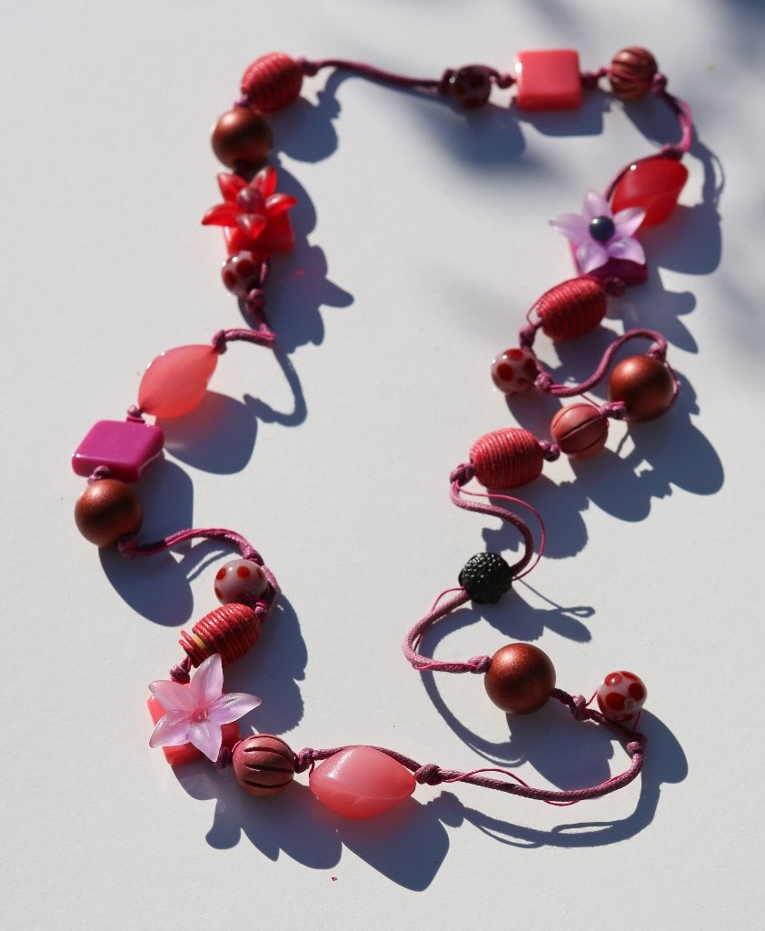 Mooie lange ketting als nieuw, Ophalen of Verzenden, Zo goed als nieuw, Roze