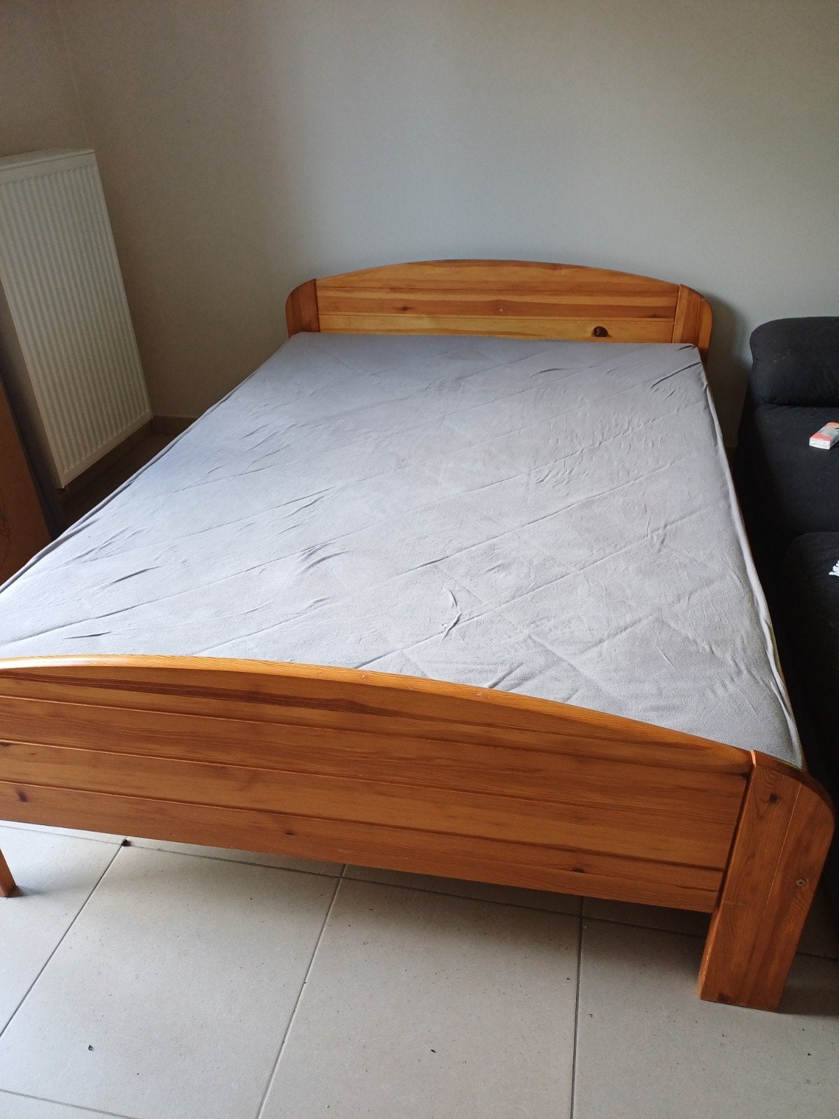 A vendre lit+matelas, Enlèvement