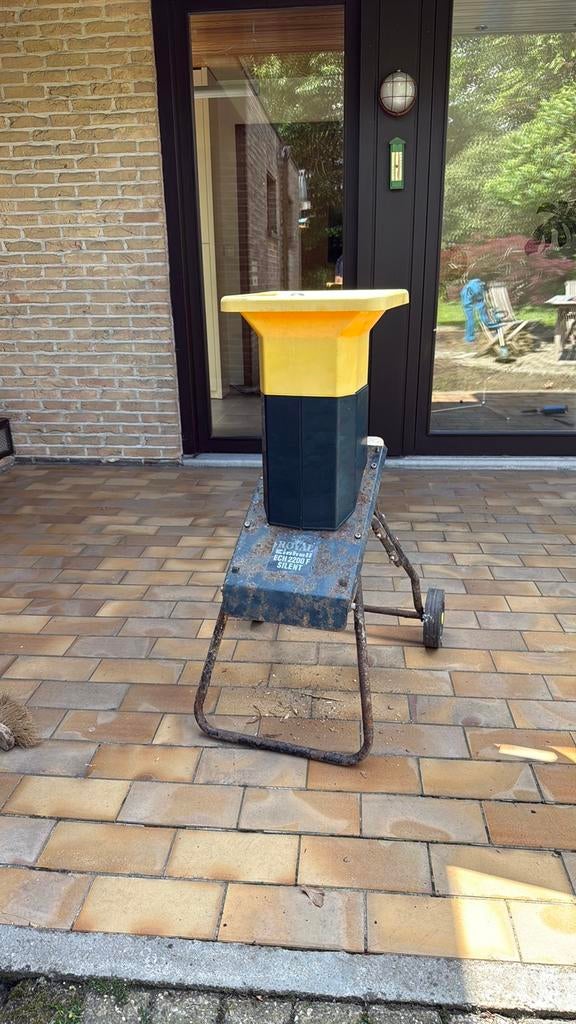 Hakselaar Royal Einhell Echt 2200 F Silent, Ophalen, Gebruikt