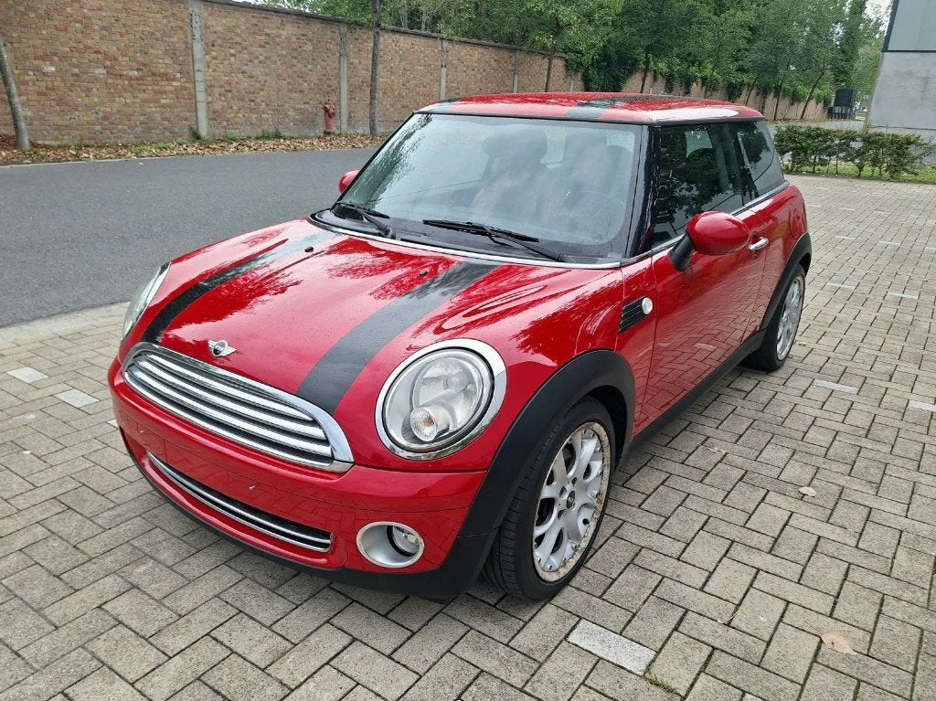MINI Cooper 1.6i | Benzine | Airco, Voorwielaandrijving, 4 zetels, Zwart, 1600 cc