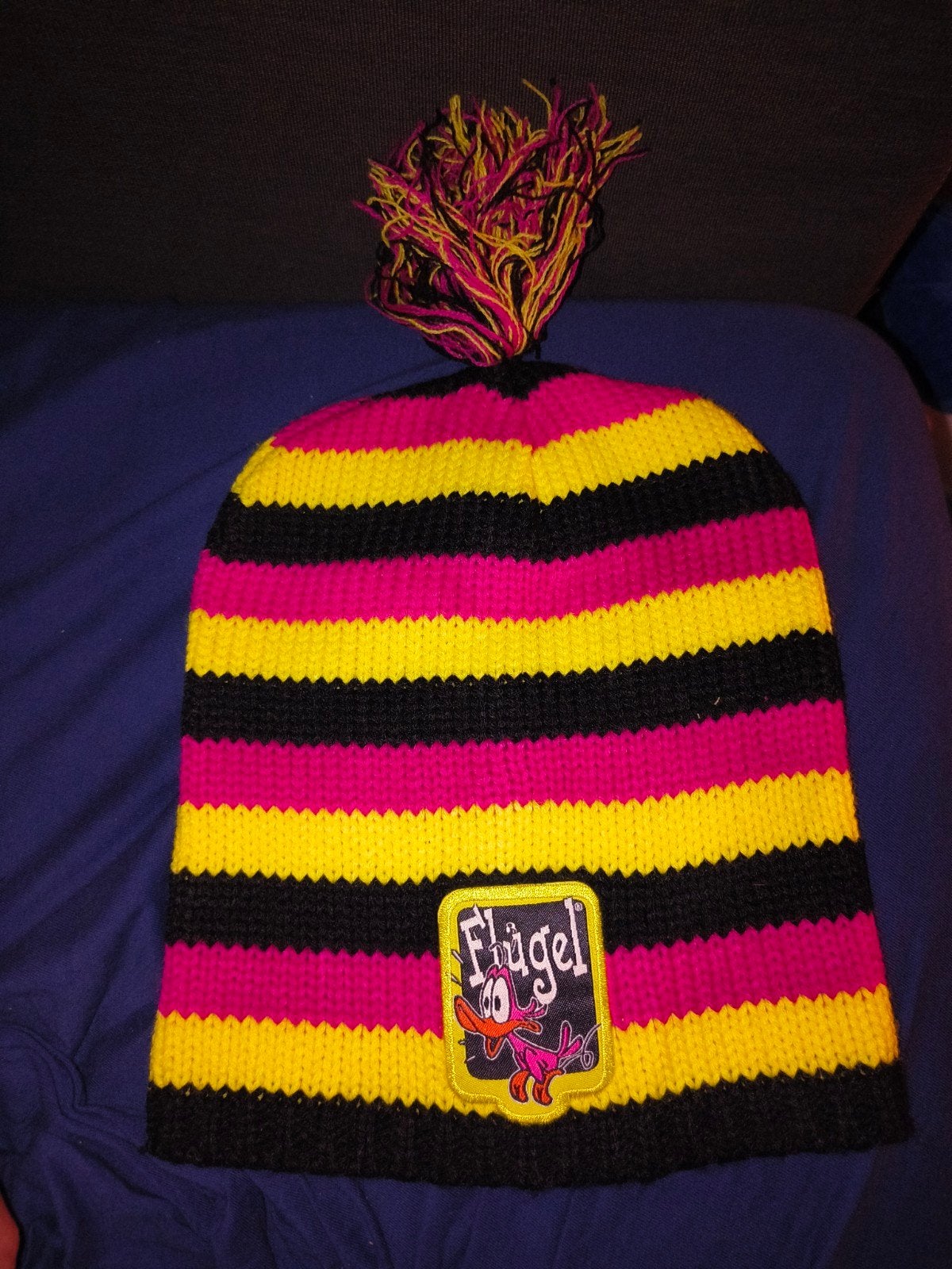 Official Flugel beanie in mooie staat, Verzamelen, Ophalen of Verzenden, Zo goed als nieuw, Gebruiksvoorwerp