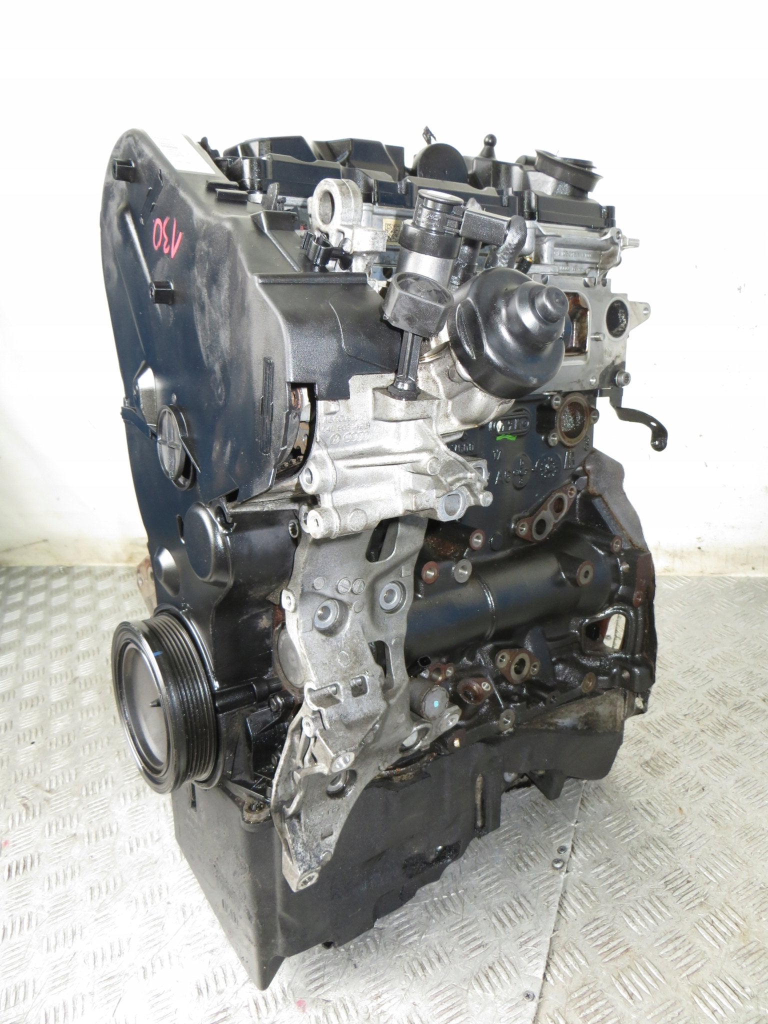 Moteur DEUB Nu A4 AUDI Q5 A5, Envoi, Utilisé, Daihatsu