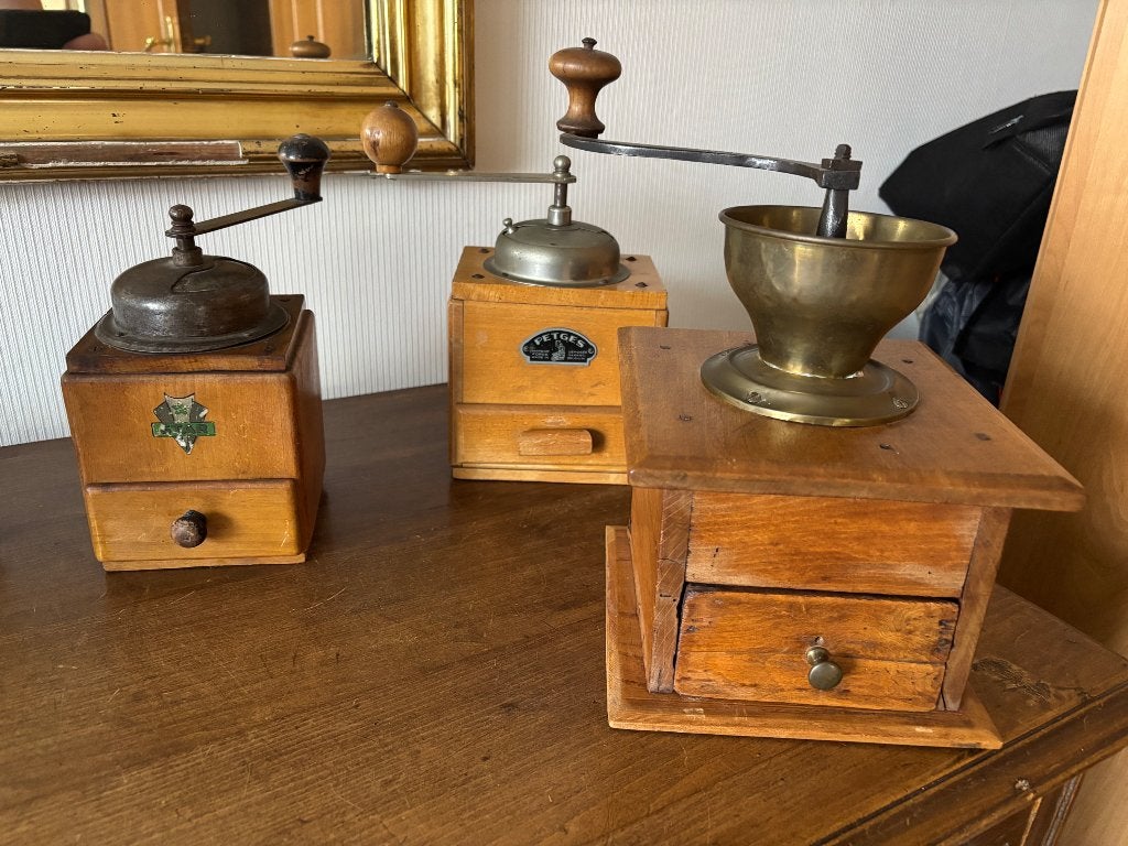 Set vintage koffiemolens 3 st, Antiek en Kunst, Antiek | Keukengerei, Ophalen