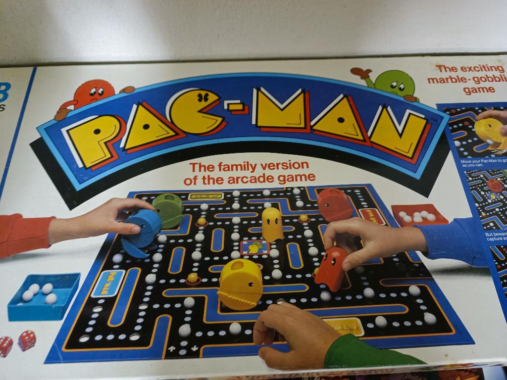 Pac-Man Board Game (MB, vintage), Hobby & Loisirs créatifs, Jeux de société | Autre, Enlèvement ou Envoi