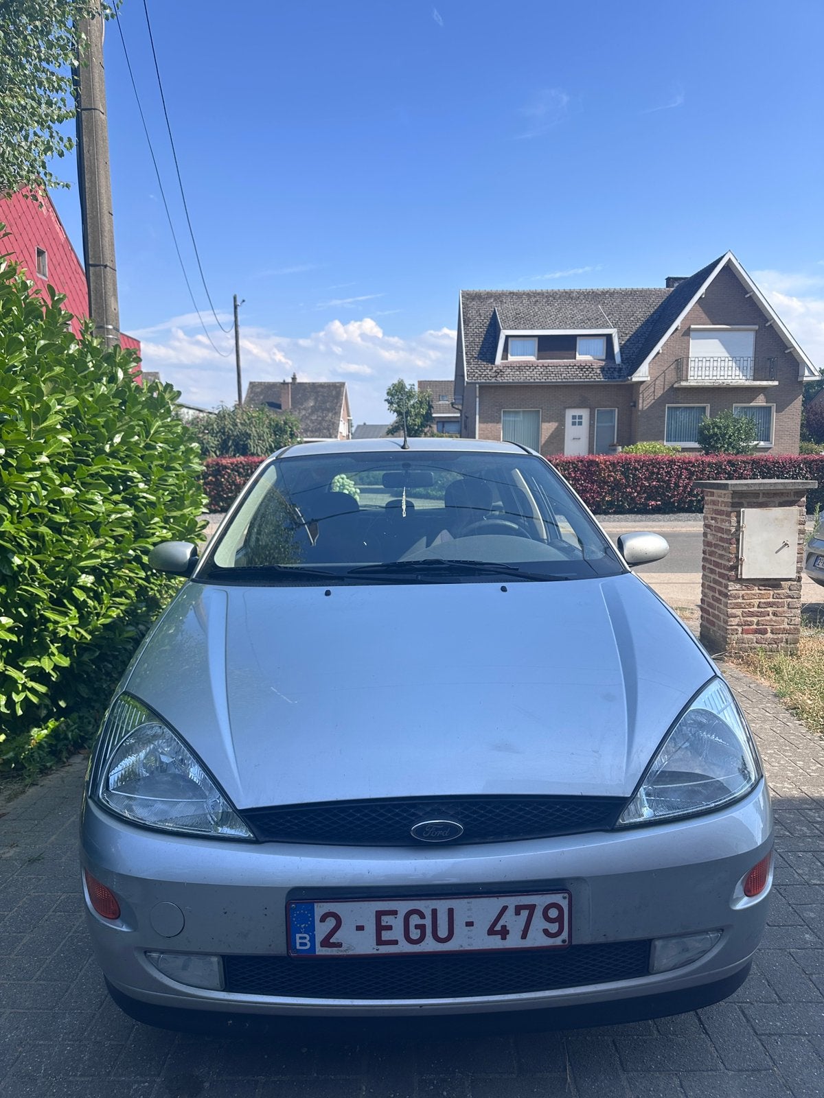 Ford focus 151,000 KM benzine 1.6 automaat, Auto's, 4 deurs, Bluetooth, Bedrijf, Zilver of Grijs
