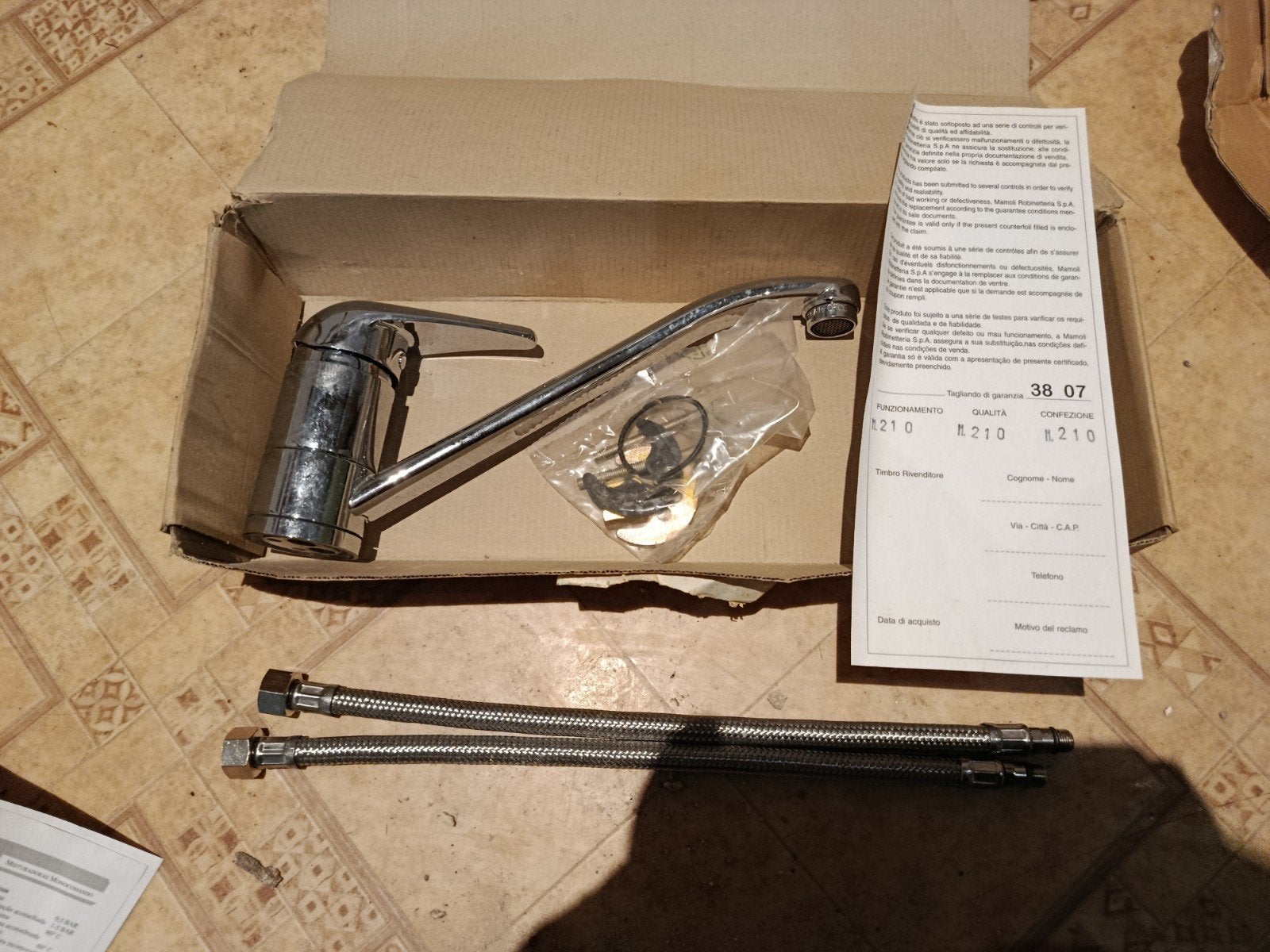 mamoli kraan., Doe-het-zelf en Bouw, Sanitair, Ophalen of Verzenden, Nieuw, Chroom, Kraan