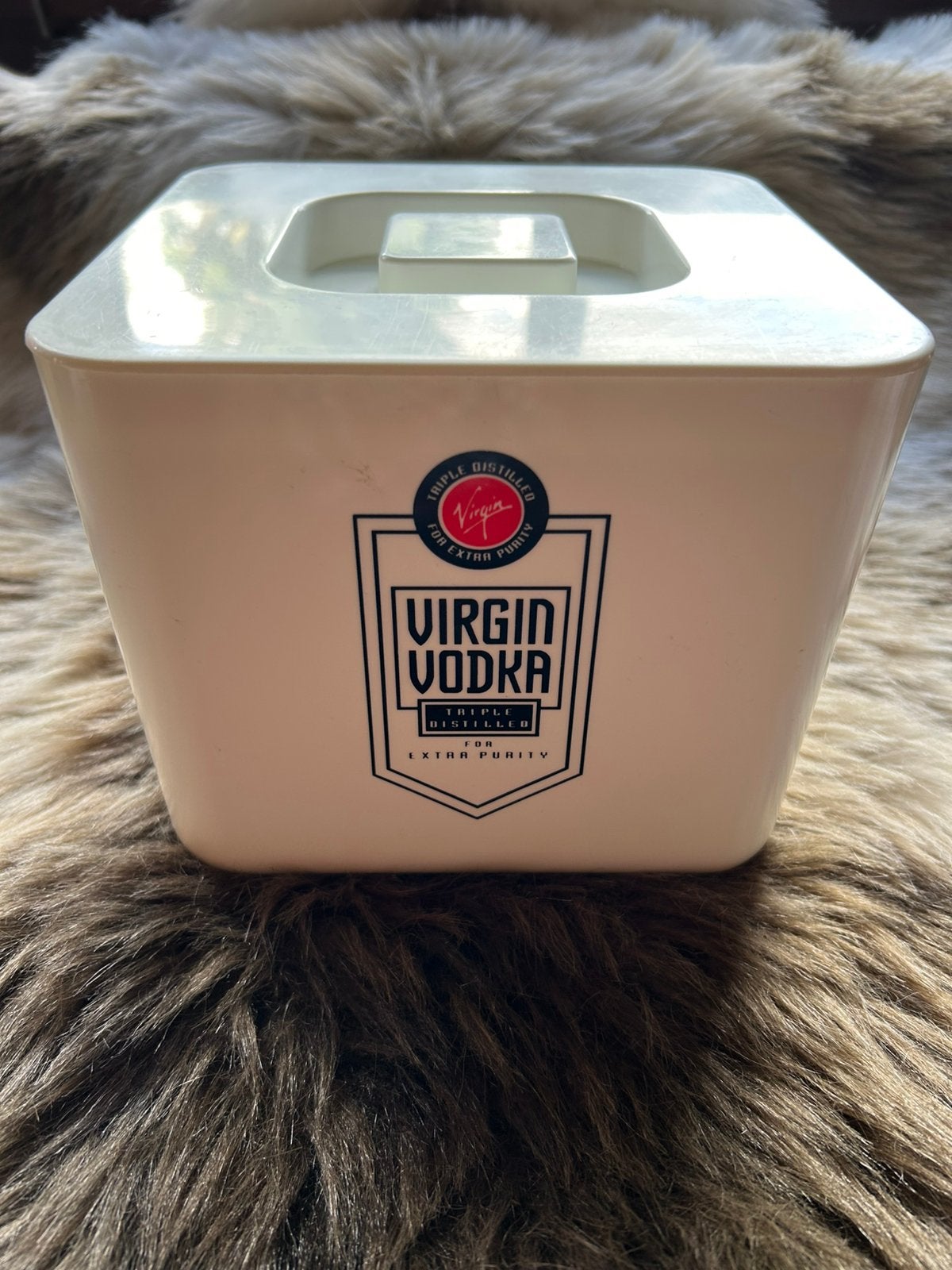 Seau à glace Vintage Virgin Vodka - Richard Brandon, Collections, Enlèvement ou Envoi, Utilisé, Ustensile