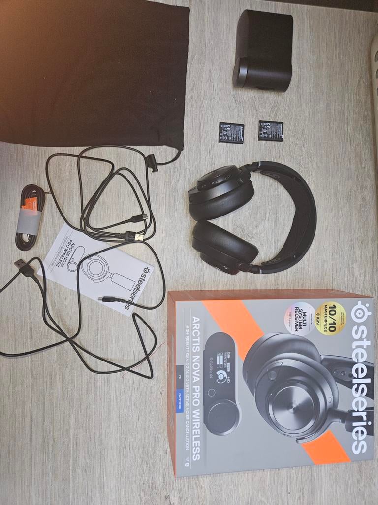 Steelseries Arctis Nova Pro Wireless, Audio, Tv en Foto, Hoofdtelefoons, Ophalen, Op oor (supra aural), Overige merken, Draadloos