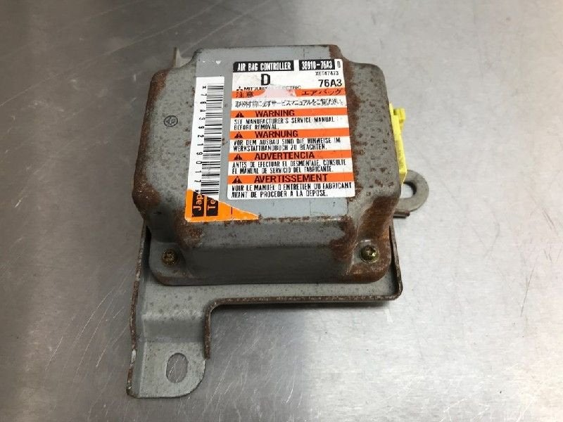 BOITIER AIRBAG Suzuki Carry (DA32) (01-1999/03-2009), Utilisé, Suzuki
