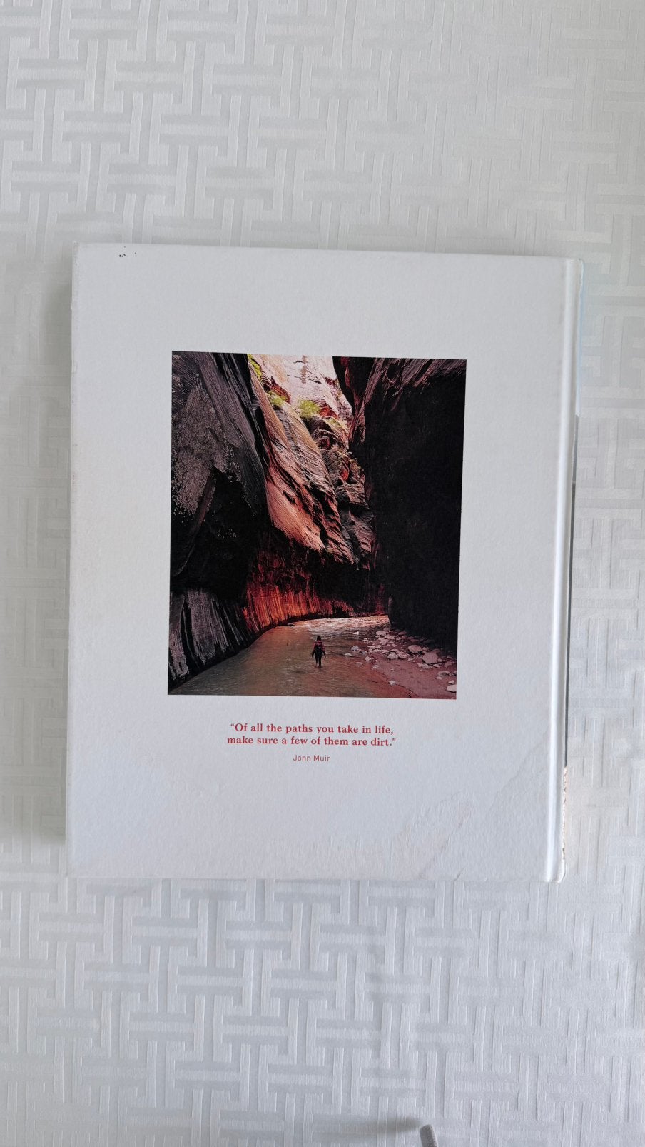 Wanderlust Hiking on Legendary Trails Gestalten binnen prima, Boeken, Ophalen, Zo goed als nieuw