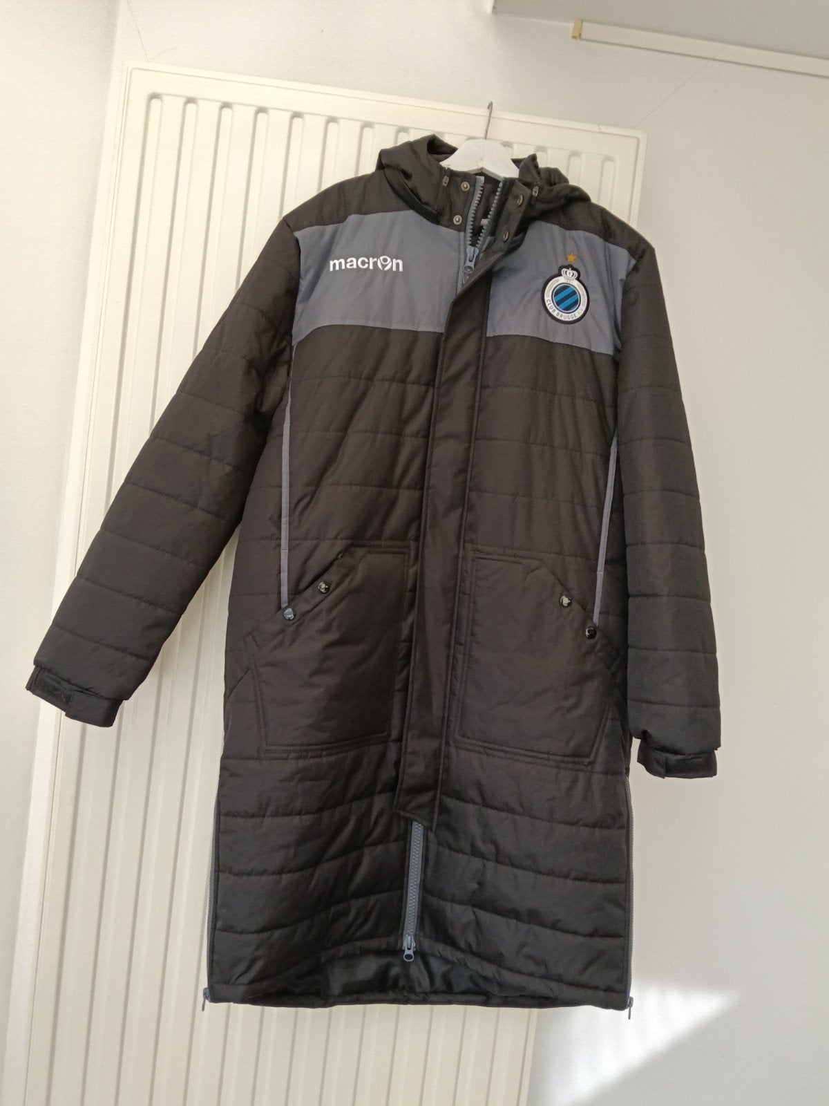 Club Brugge, warme lange jas winterjas. XXL Nieuw., Enlèvement ou Envoi