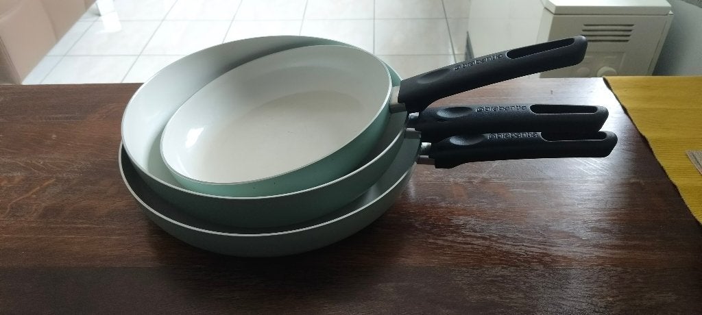 3 Brabantia pannen / Set de 3 Poêles - Keramisch / Céramique, Comme neuf, Enlèvement, Pierre/céramique, Ensemble de casseroles