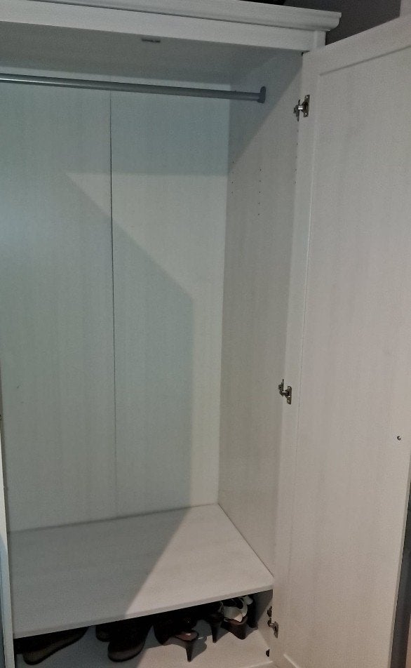 armoire, Enlèvement, Utilisé