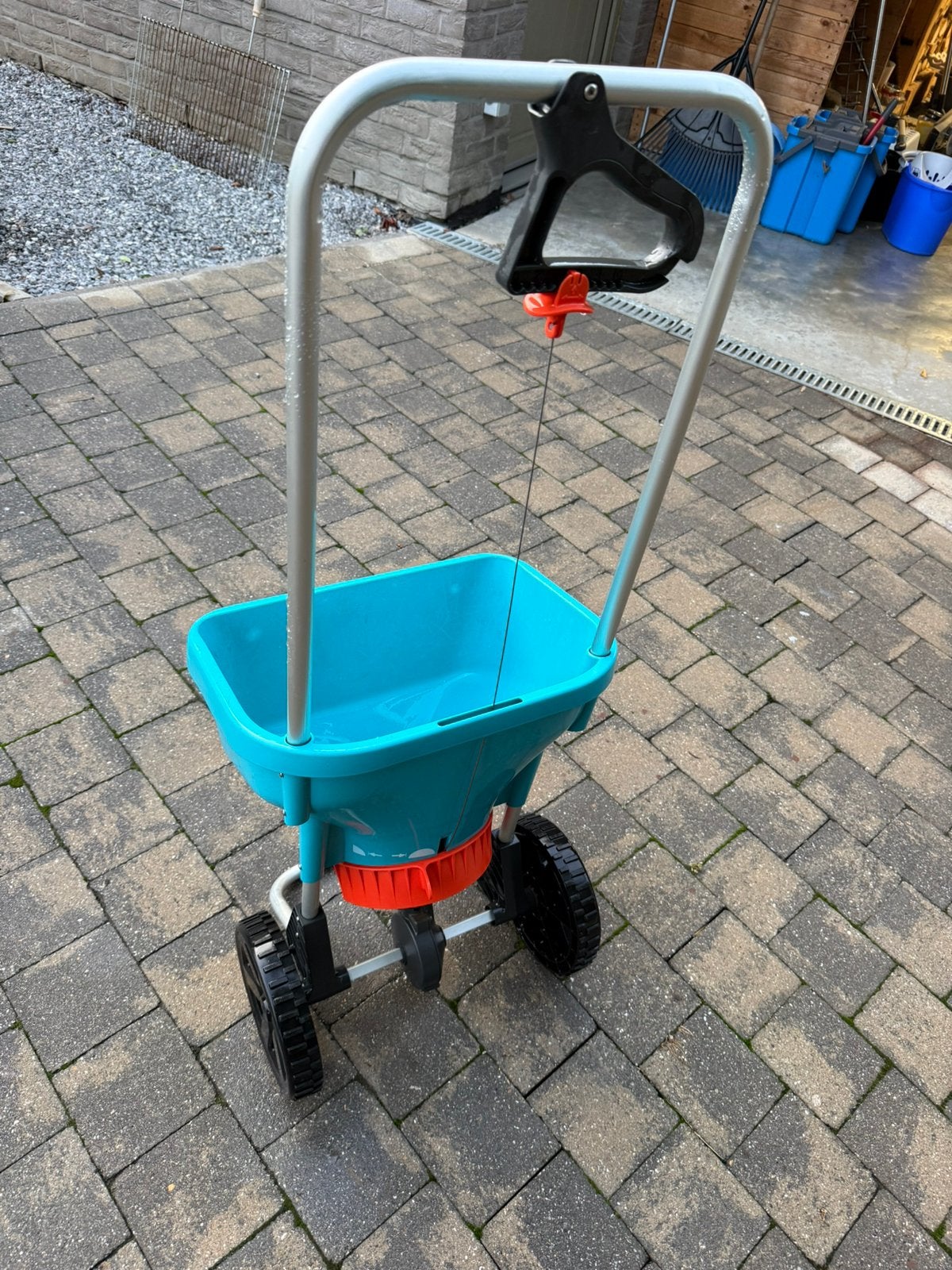Gardena meststofstrooier, Enlèvement, Neuf
