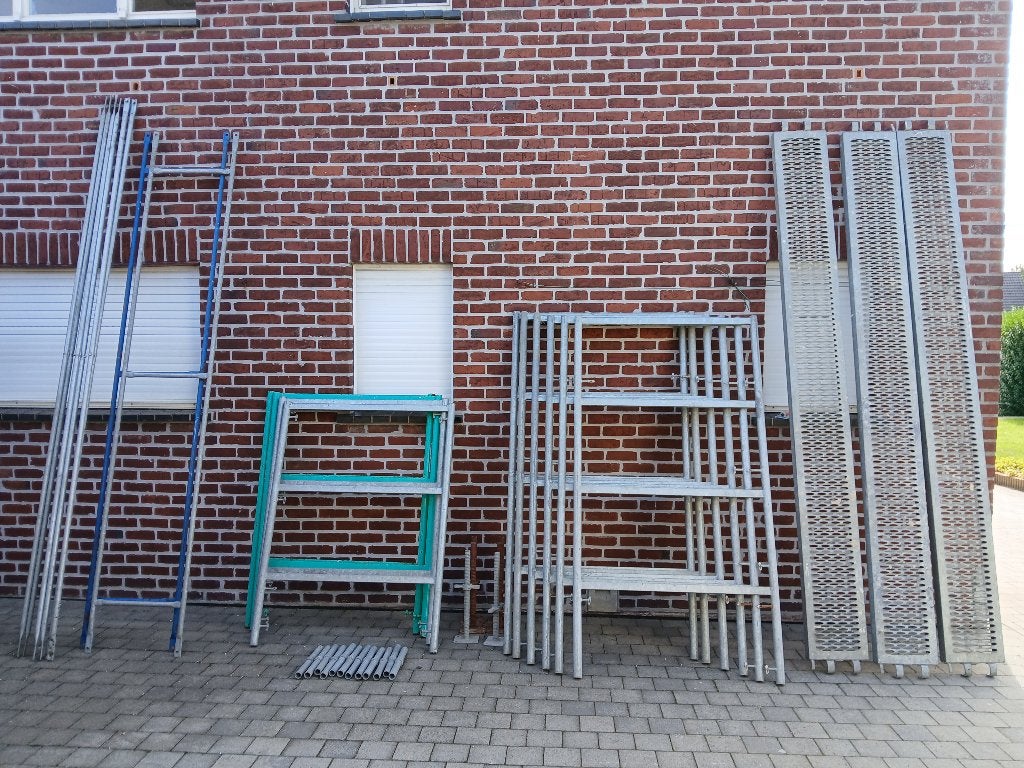 Stelling, Enlèvement, Utilisé, Échafaudage de façade, 5 mètres de hauteur ou plus