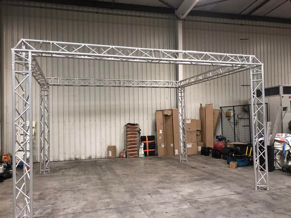 Truss complet ( DURATRUSS DT33) 2500.00€, Musique & Instruments, Enlèvement, Comme neuf