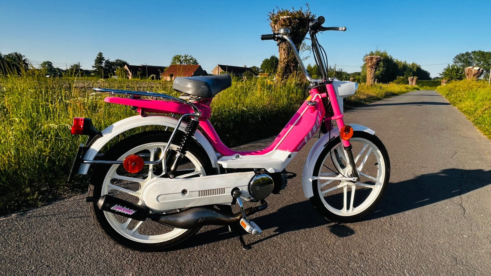 Camino pink, Fietsen en Brommers, Ophalen, Zo goed als nieuw