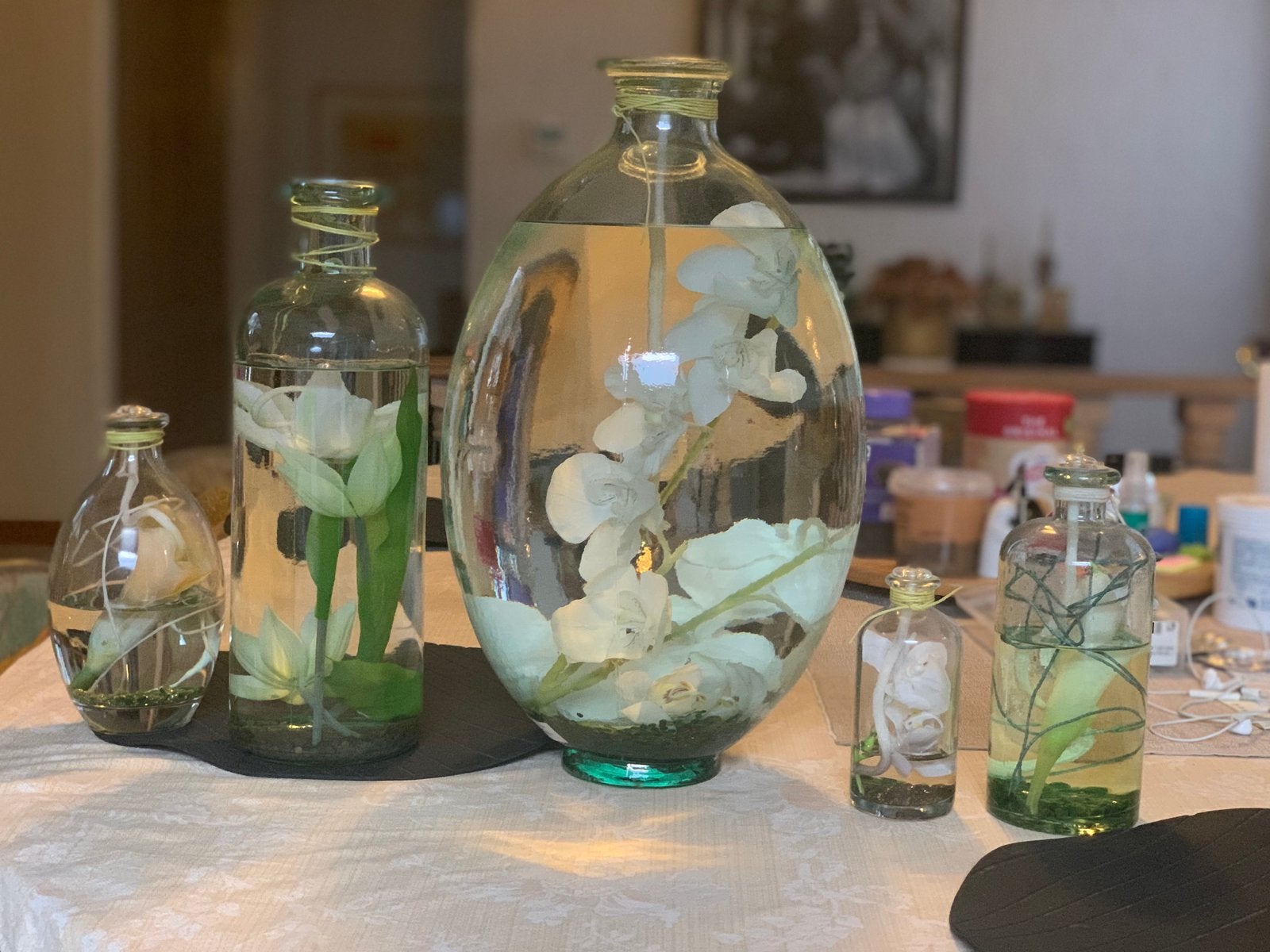 Lampes decorative en vase avec fleurs artificielles, Enlèvement, Comme neuf