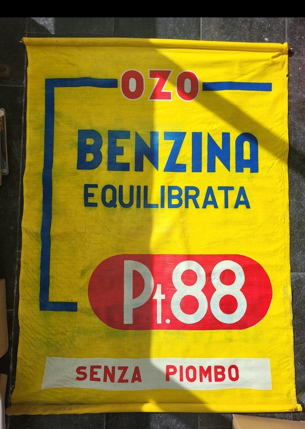 Ozo benzina oude banner italiaanse spandoek jaren 50, Collections, Enlèvement