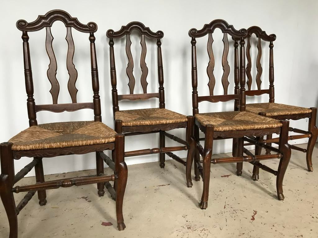 6 antieke stoelen gratis, Ophalen
