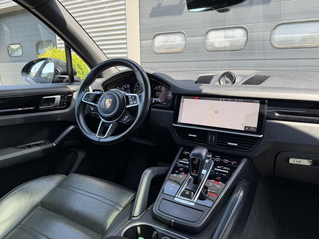 Porsche Cayenne 3.0 E-Hybrid (automatique), Autos, Porsche, Cuir, Cayenne, Euro 6, Entreprise