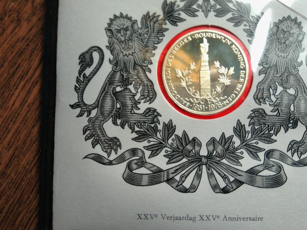 Zilveren herdenkingsmedaille 25 J. Koningschap Boudewijn, Enlèvement ou Envoi, Argent