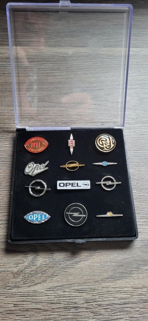 Collection Pin's Opel, Enlèvement, Neuf, Marque
