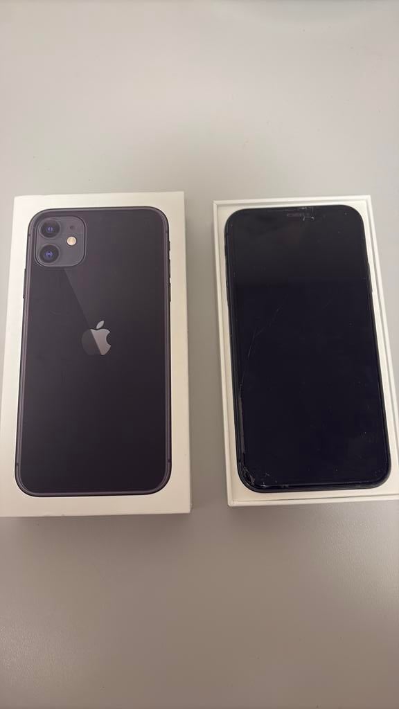 iPhone 11, Gebruikt, 72 %, 64 GB, Met simlock