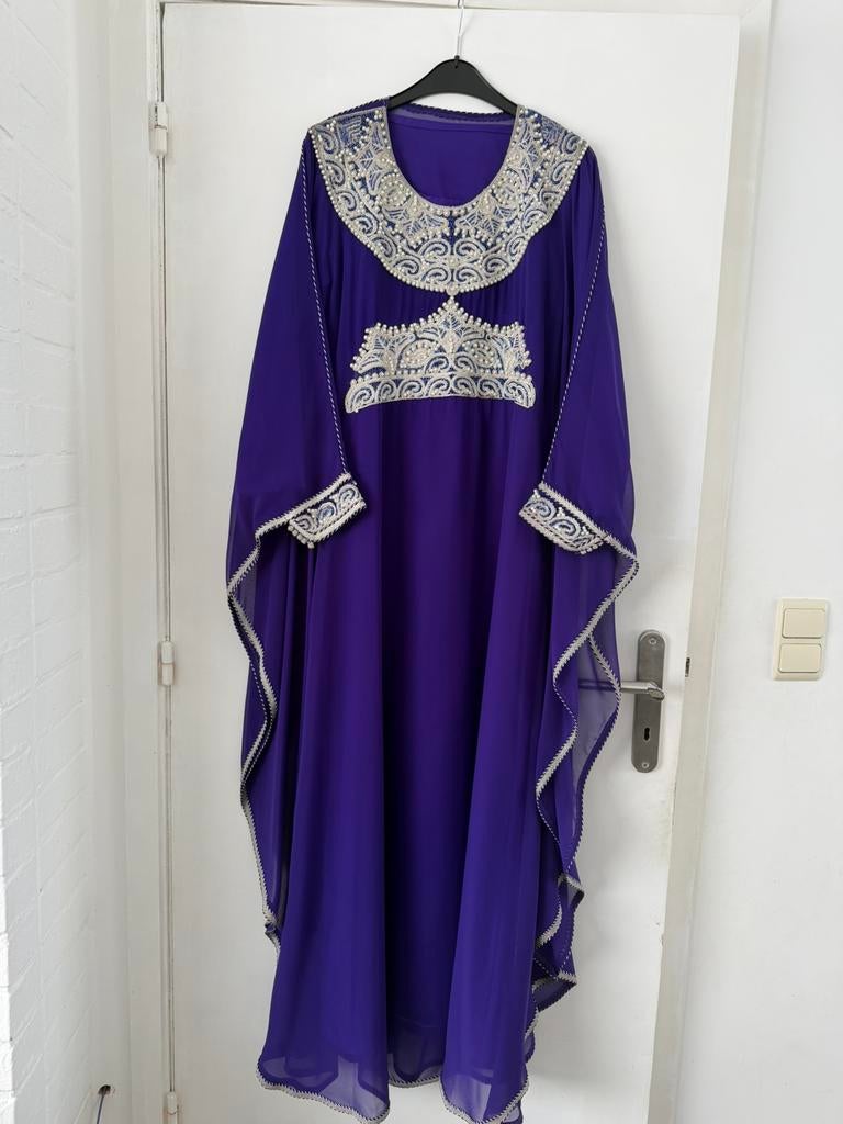 Robe dubai, Enlèvement, Comme neuf, Blanc