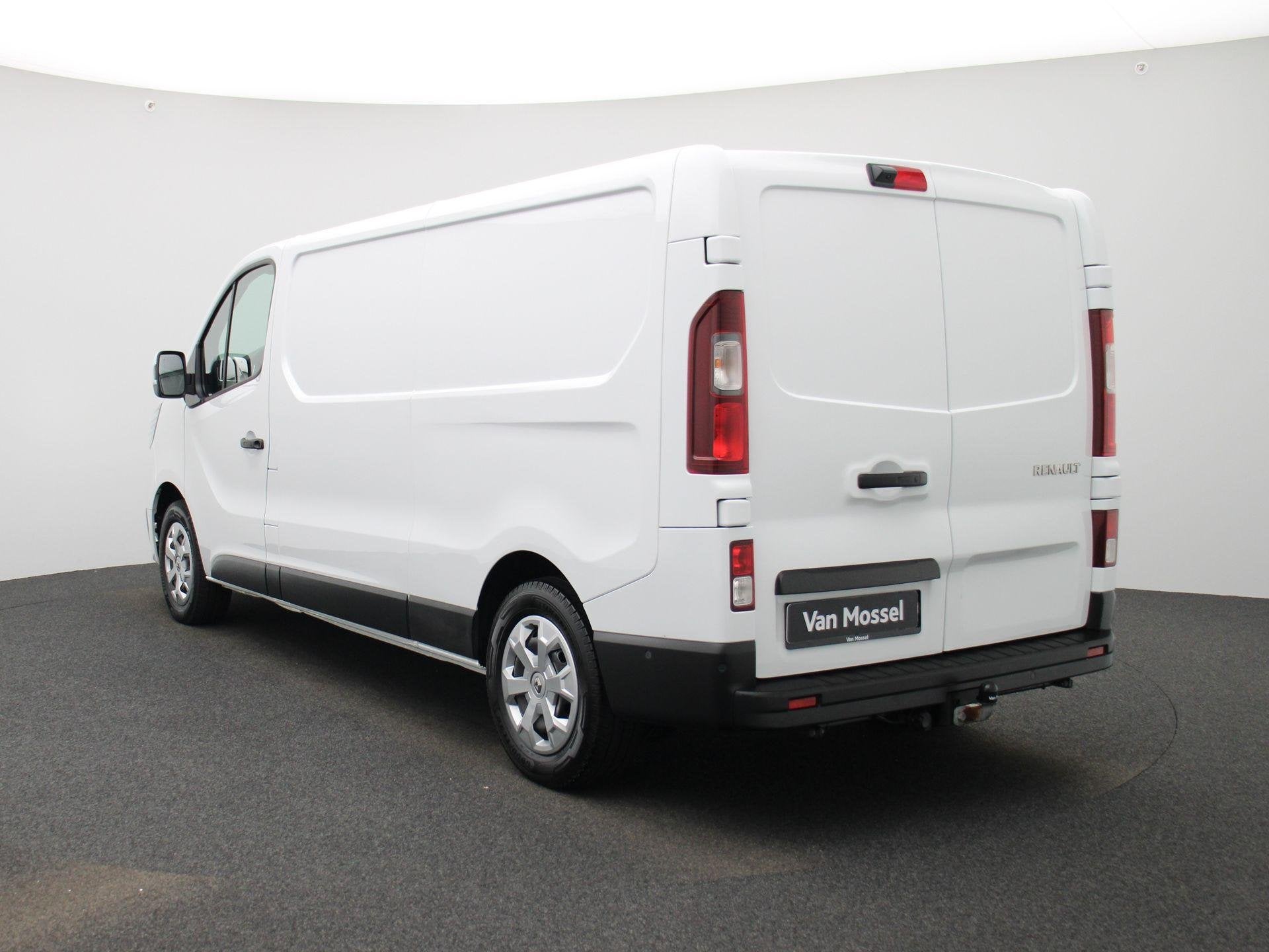Renault Trafic L2H1 dCi 150 EDC Confort 2.9T | Camera | PDC, Auto's, Stof, Gebruikt, 110 kW, 4 cilinders