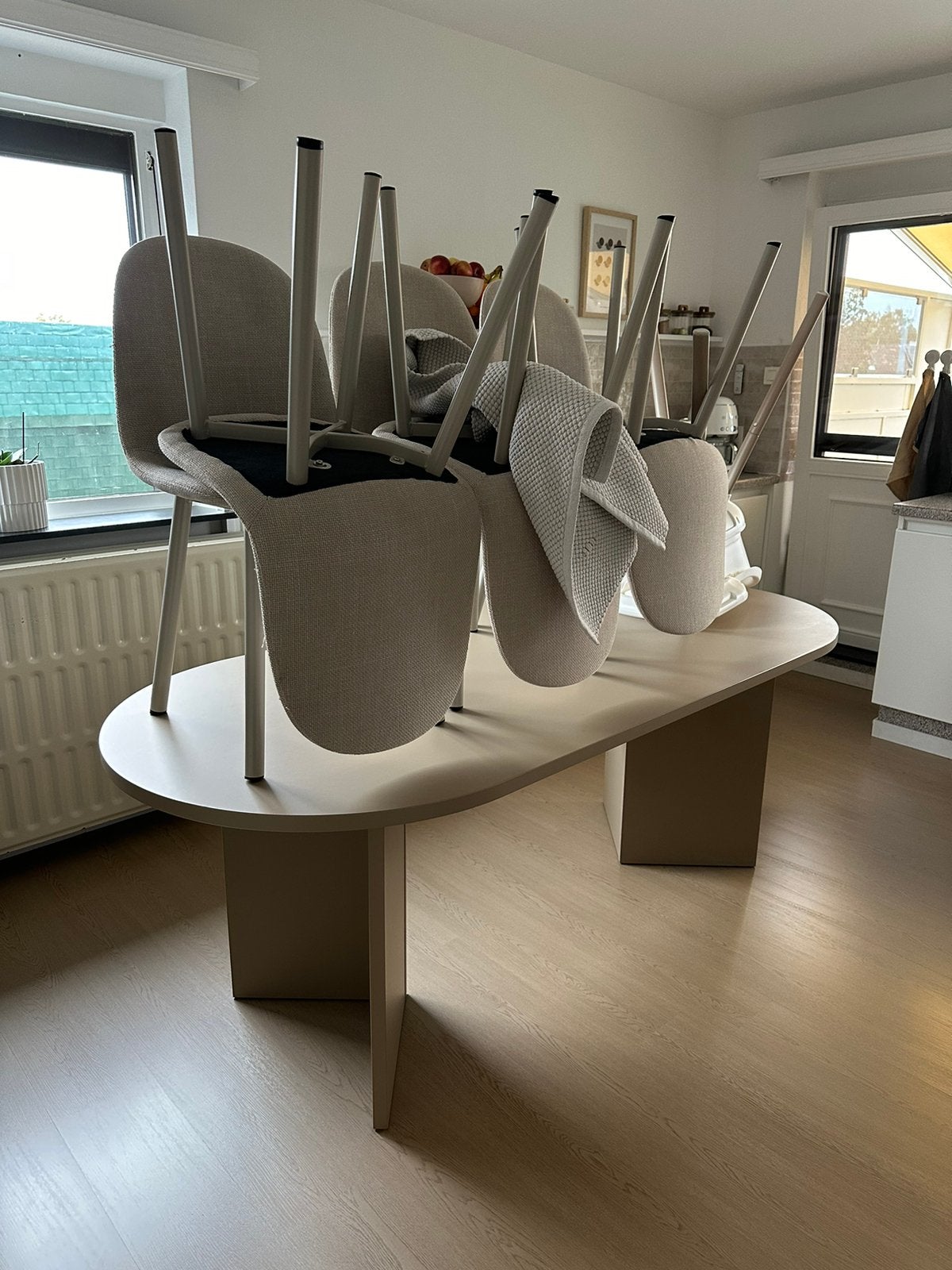 Eettafel en stoelen, Huis en Inrichting, Ophalen