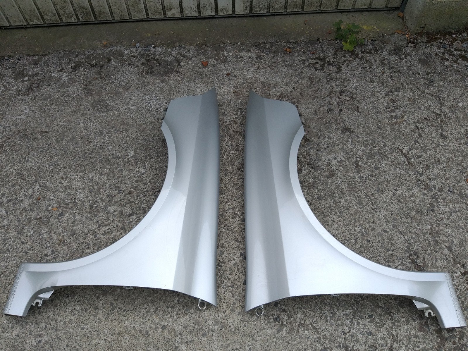Deux ailes avant Renault Laguna 2 phase 2 , 2005, Enlèvement, Utilisé, Avant, Garde-boue