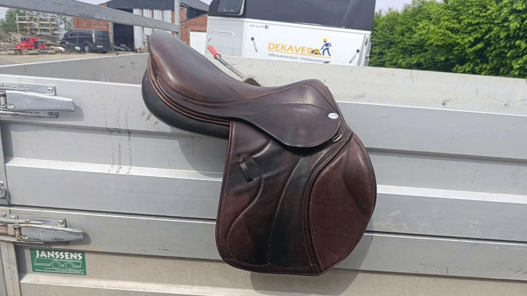 Springzadel Harry Dabbs Platinum, Dieren en Toebehoren, Ophalen, Zo goed als nieuw, Springen