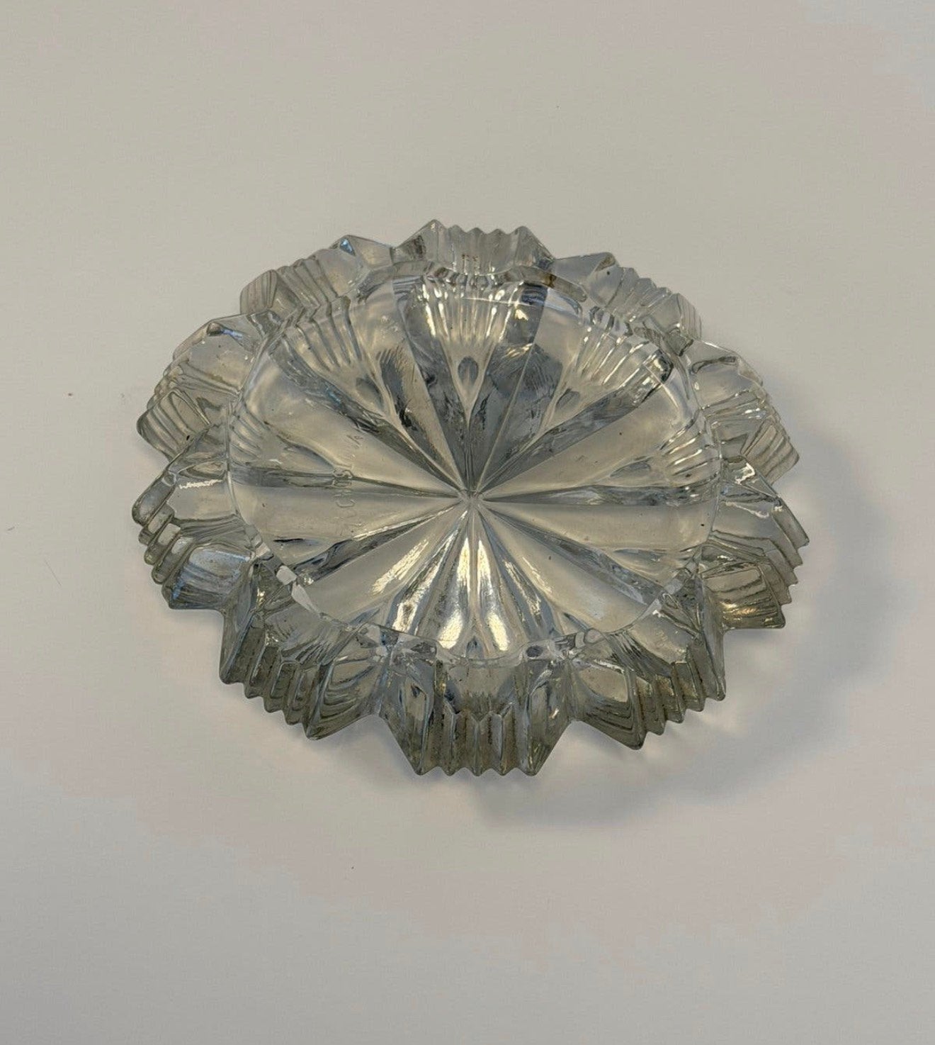 Cendrier en cristal vintage Tchécoslovaquie 15 cm MCM, Collections, Enlèvement ou Envoi, Comme neuf, Cendrier