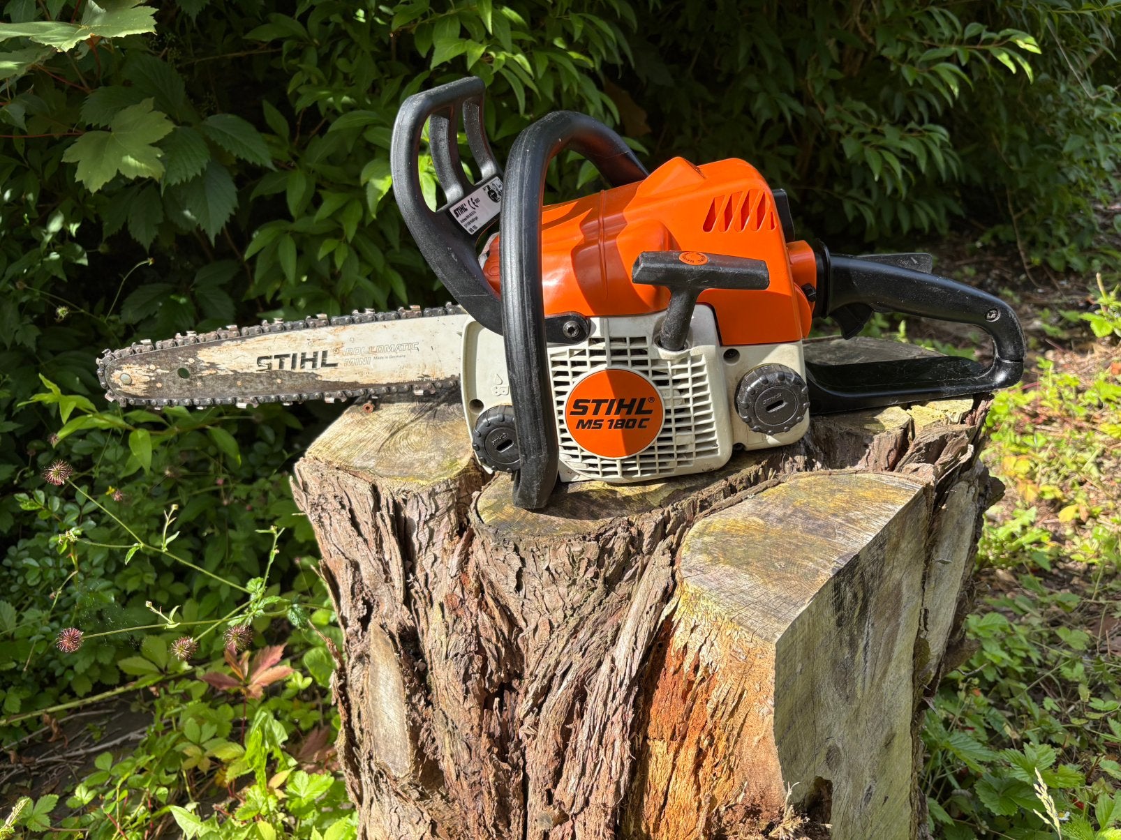 Tronçonneuse thermique STIHL MS 180 C – Très bon état, Jardin & Terrasse, Enlèvement, Comme neuf, Autres types