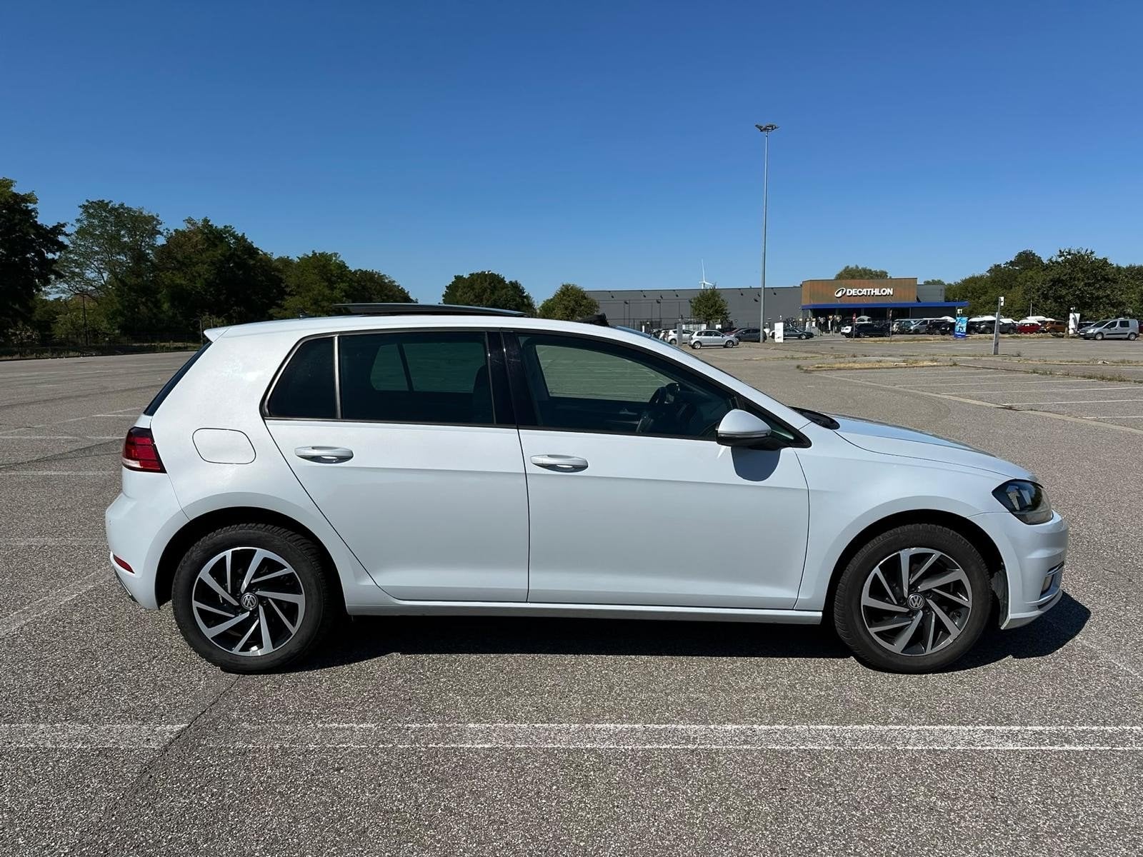 Volkswagen Golf 7.5 157000km..., Auto's, Voorwielaandrijving, Stof, Euro 6, 1000 cc