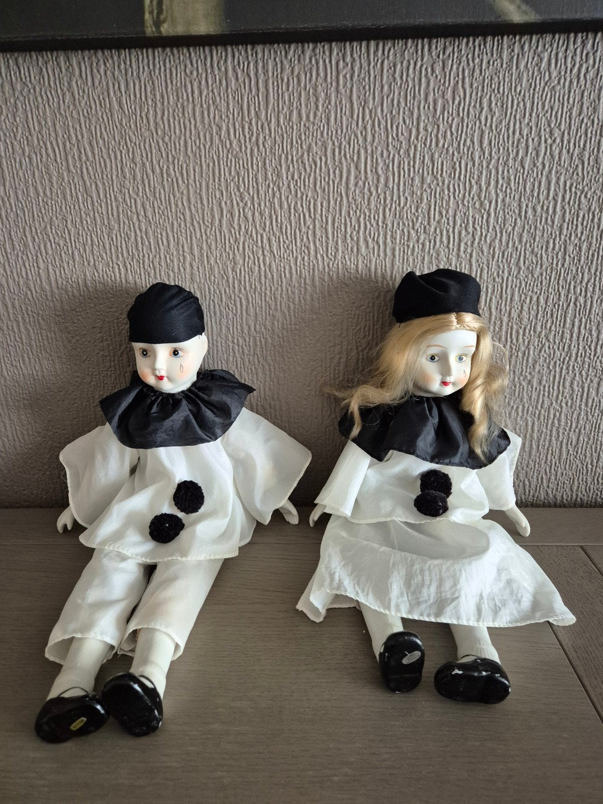porseleinen harlekijn poppen, Enlèvement ou Envoi