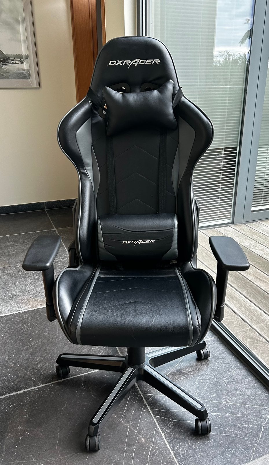 DXRacer gamingstoel - goede staat, Huis en Inrichting, Ophalen, Gaming bureaustoel, Gebruikt, Zwart