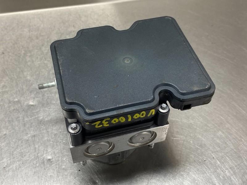 ABS POMP ABS Nissan X-Trail (T32) (|0265956531|2265106527|), Gebruikt, Dhr. M. Roggen, Marinus@Japoto.nl, Stadsweg 37 37
9917 PV  WIRDUM GR., NL