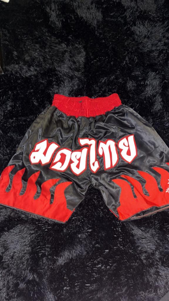 Korte doos, Ophalen, Zo goed als nieuw, Maat 56/58 (XL), Zwart