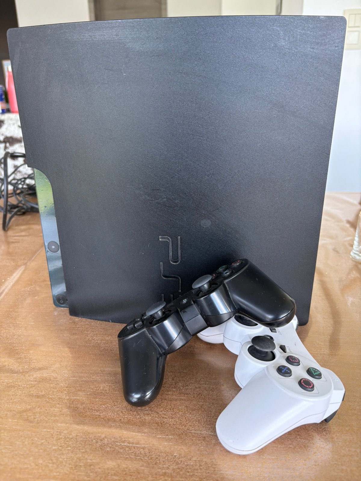 Ps3 avec 2 manettes, Consoles de jeu & Jeux vidéo, Consoles de jeu | Sony PlayStation 3, Enlèvement, Comme neuf, Avec 2 manettes