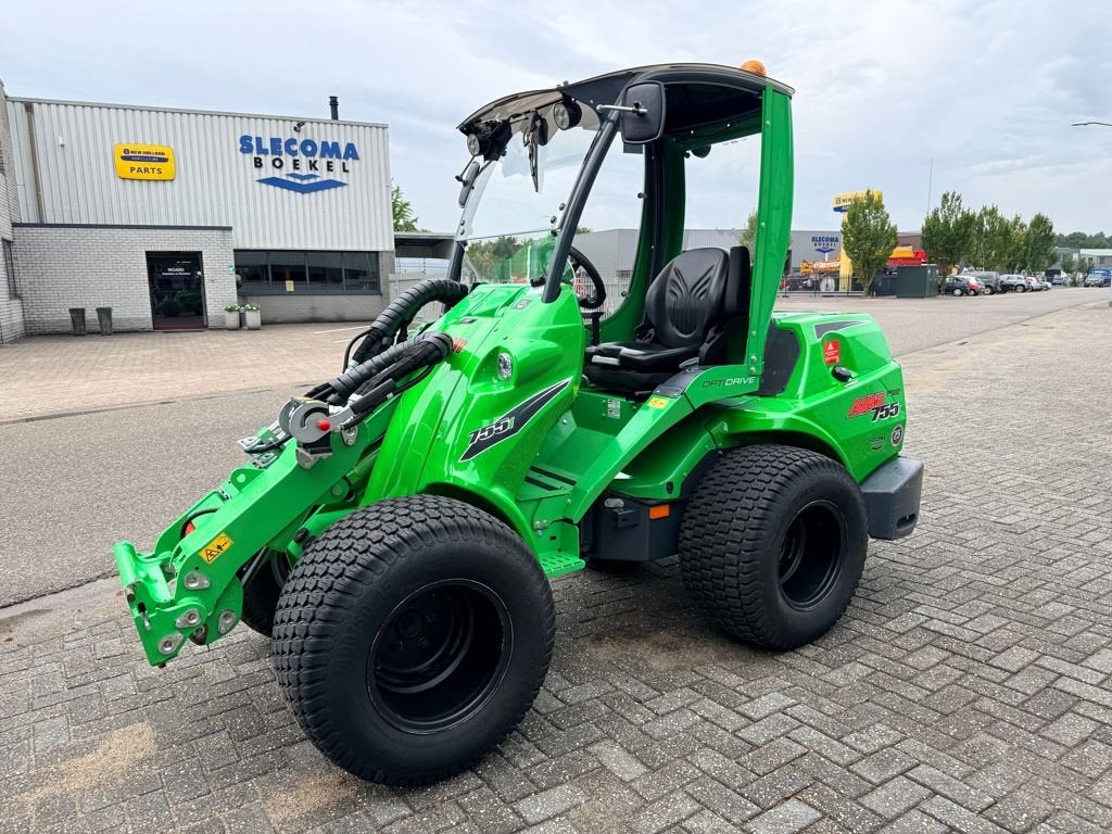 Avant 755i TDS Stage V Shovel, Zakelijke goederen, Machines en Bouw | Kranen en Graafmachines, Wiellader of Shovel