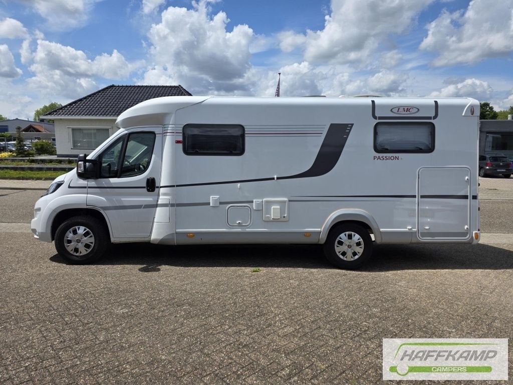 LMC Passion T 673 G Omvormer 2000w 4accus 150, Bedrijf, LMC