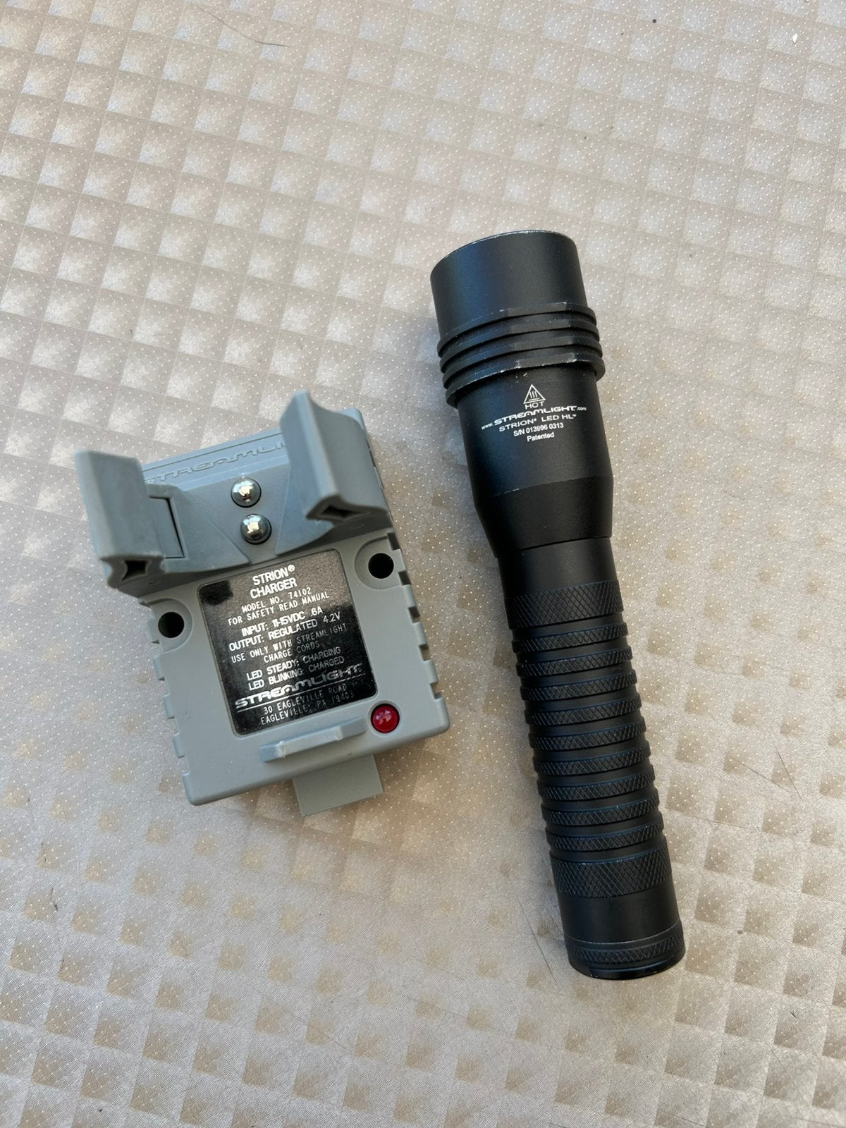 Niet werkende Streamlight Strion led hl zonder oplader, Caravans en Kamperen, Ophalen, Gebruikt, Batterij