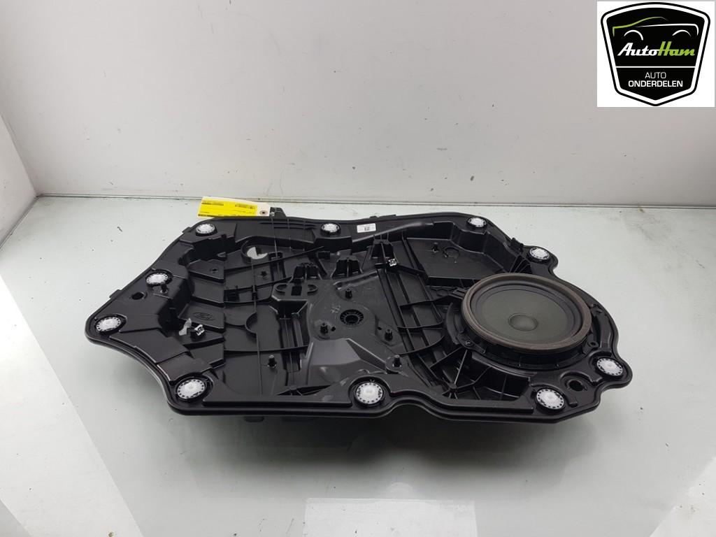 VITRE MECANISME AVANT GAUCHE Puma (|2510684|L1TBS23209CC|), Autos : Pièces & Accessoires, Vitres & Accessoires, Ford, Utilisé